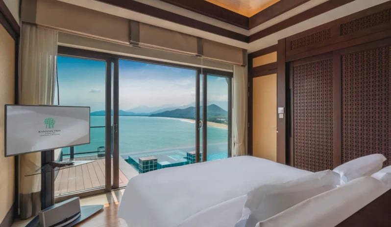 Banyan Tree Lang Co - Three Bedroom Ocean View Pool Villa Master Bedroom